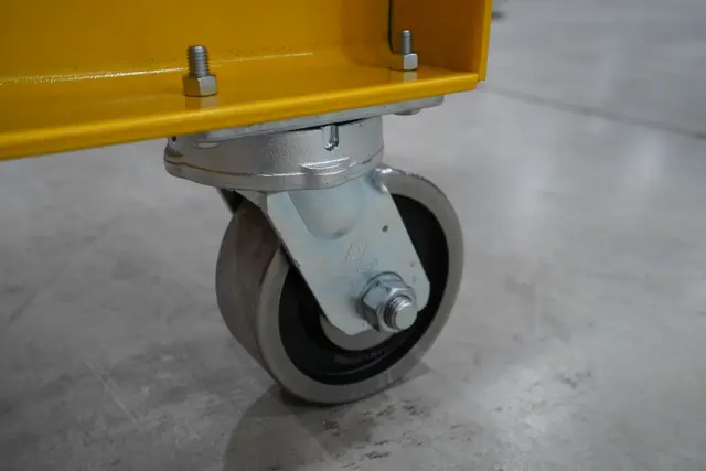 PWI UltraLite Telescoping Gantry Crane